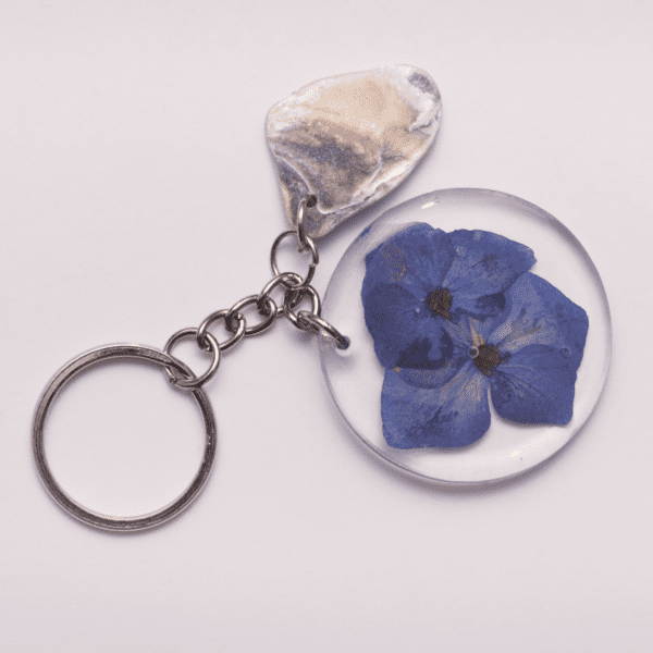 Keychain Hydrangea Flower Purple Blue / Shell - Image 2