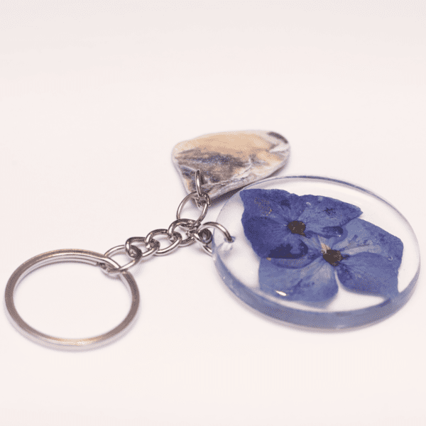 Keychain Hydrangea Flower Purple Blue / Shell