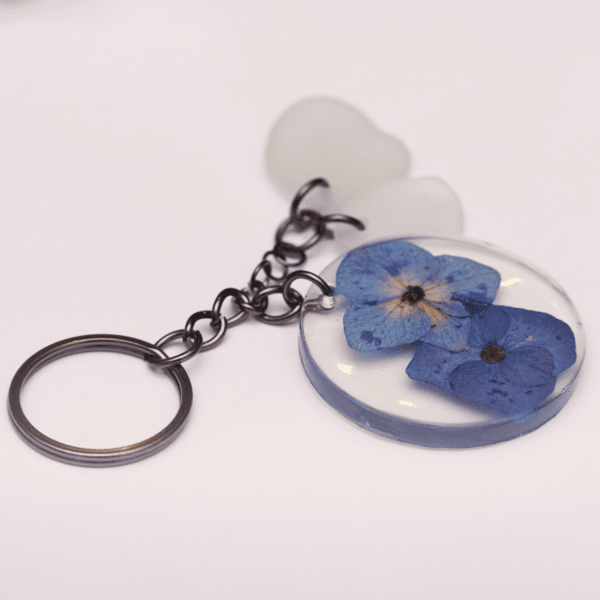 Keychain Hydrange / White Glass