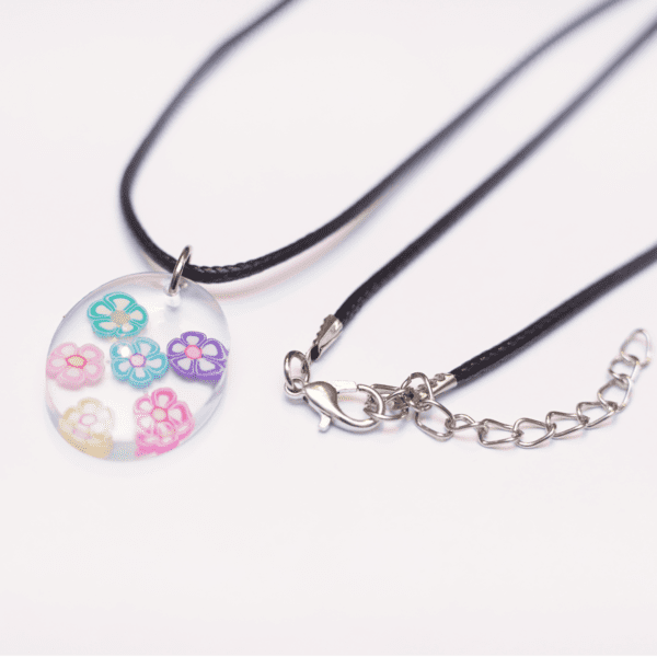 Child Necklace / Colorful Flowers - Image 2